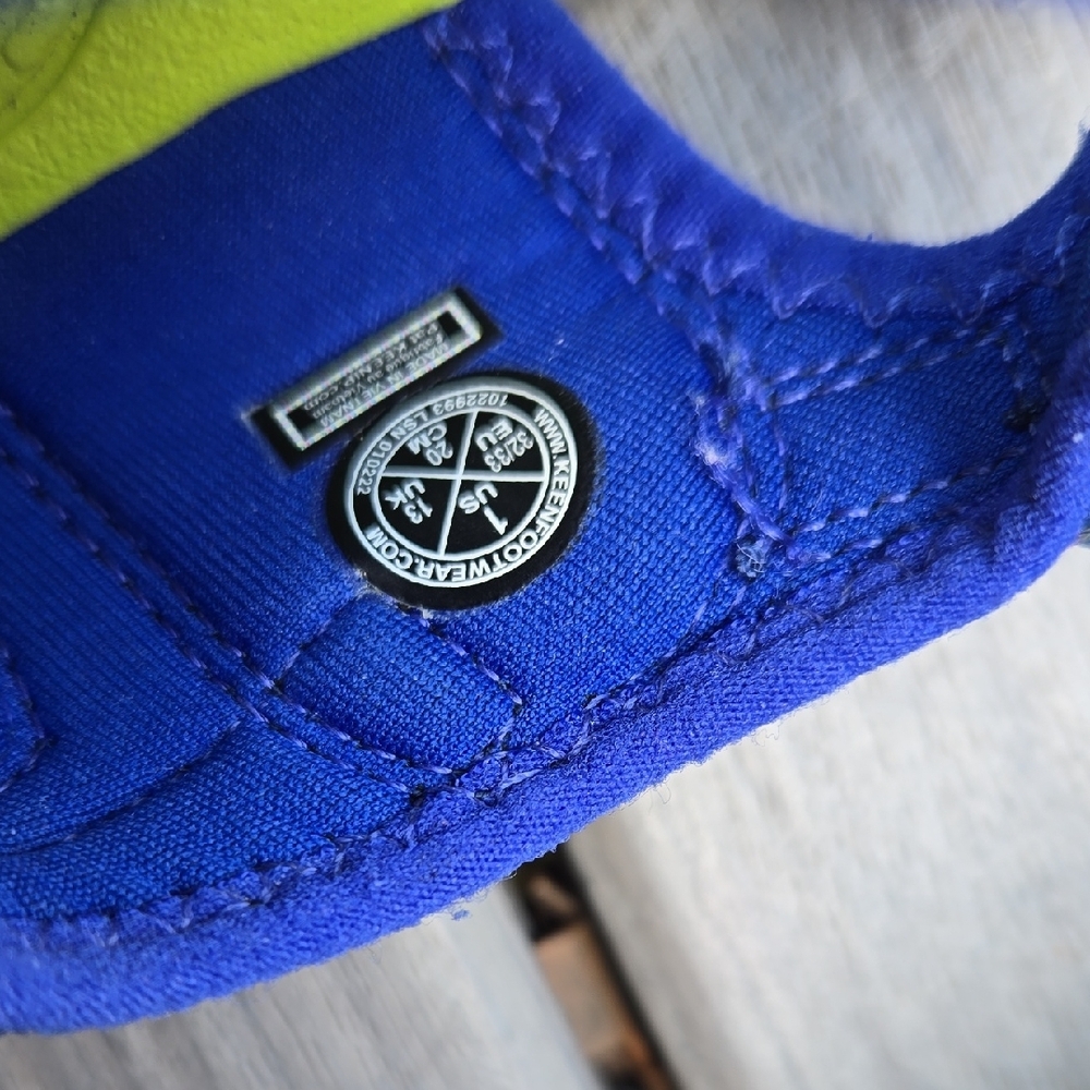 Keen Kids Navy and Lime Sandals - Picture 6 of 7